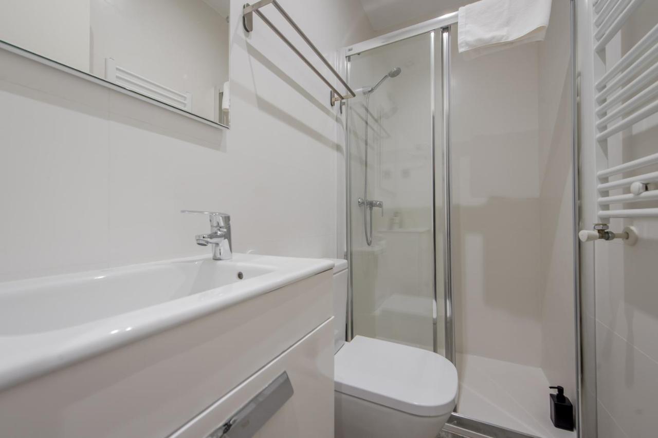 Cool/Soho Style Apt Para 9Pax C/Luciente Madrid Extérieur photo