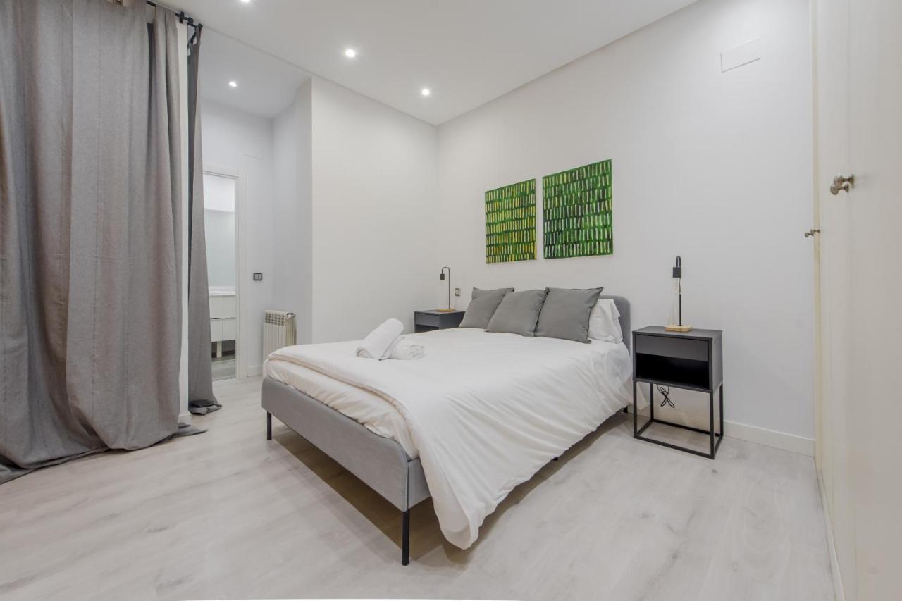 Cool/Soho Style Apt Para 9Pax C/Luciente Madrid Extérieur photo