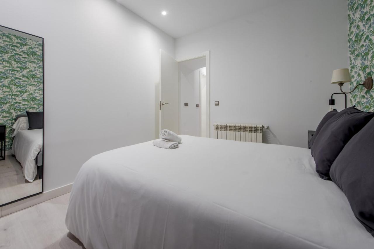 Cool/Soho Style Apt Para 9Pax C/Luciente Madrid Extérieur photo