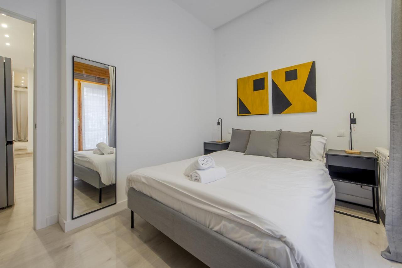 Cool/Soho Style Apt Para 9Pax C/Luciente Madrid Extérieur photo